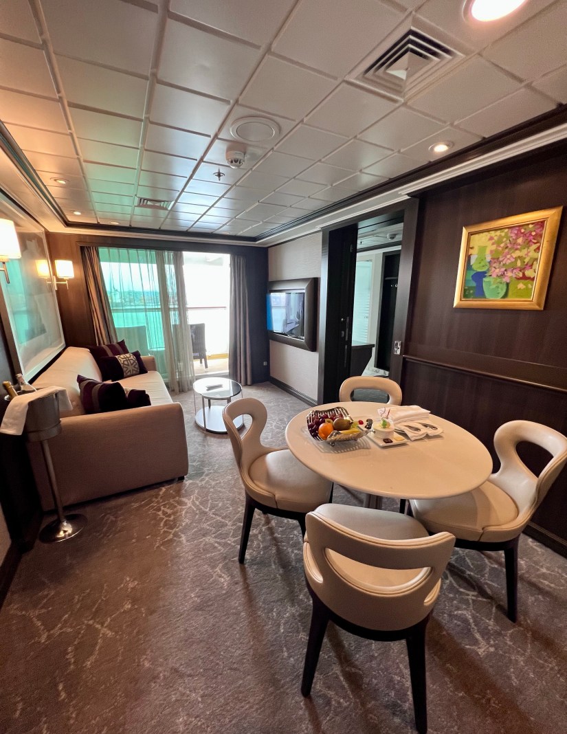 Norwegian Jewel – Room 11530 – Two Bedroom Deluxe Family Suite with Balcony